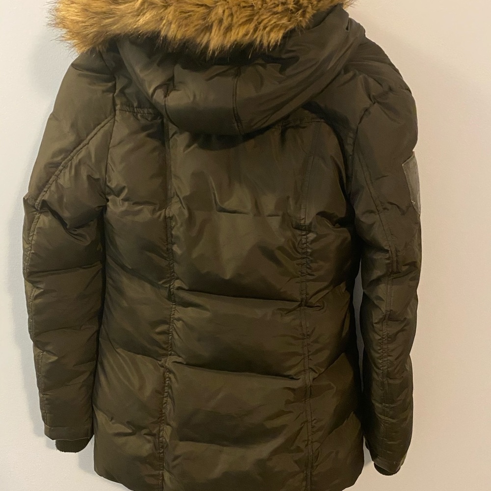 Winter coat - Picture 2 of 2